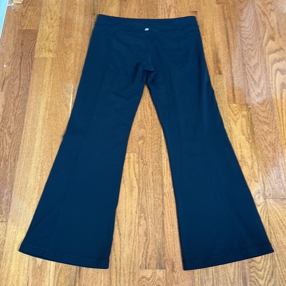 LULULEMON WOMEN WIDE LEGS YOGA-PANTS BLACK LEGGING IN SIZE 12 - Picture 7 of 10